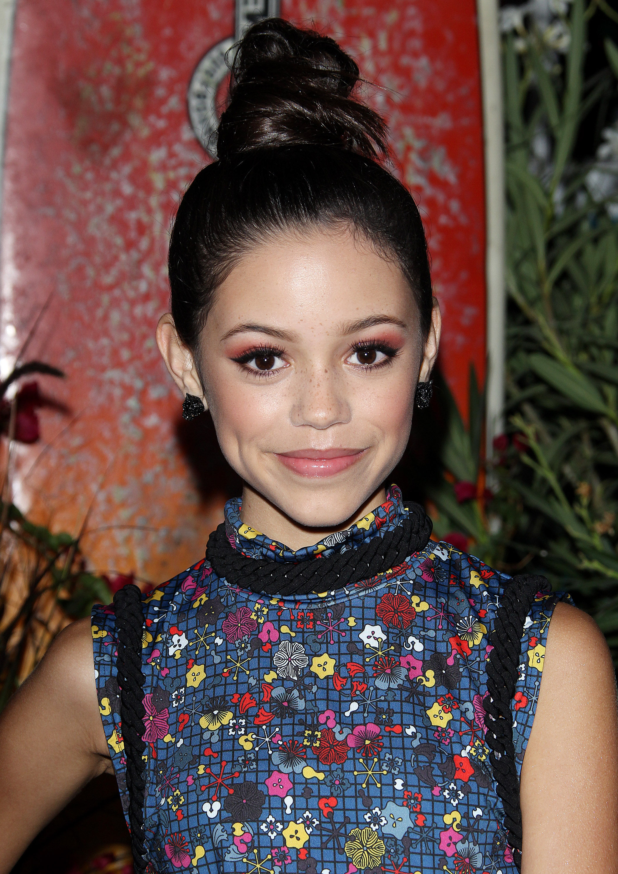 Sep 23 | Teen Vogue Celebrates 14th Annual Young Hollywood Issue - 020